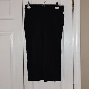 Apt 9 Essentials   black  stretch capris  Sz PXS